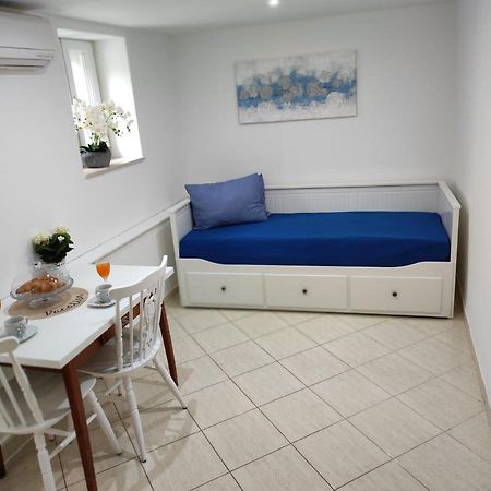 Stone House Lovric Διαμέρισμα Kaštela Εξωτερικό φωτογραφία